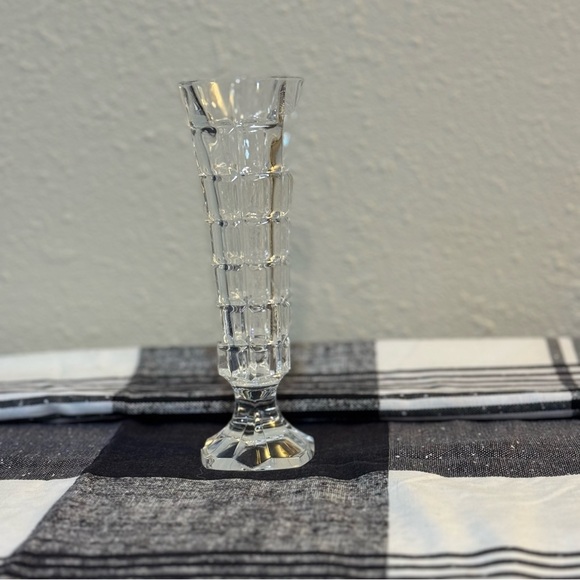 Source Unknown Other - Bud Vase. Waffle Pattern. Interesting 1960’s Vintage Clear Glass Bud Vase.